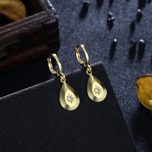 Teardrop Drop Earring in 18K Gold Plated