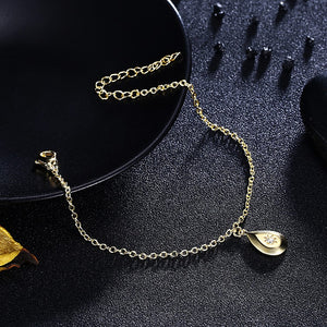 Teardrop Stargaze Bracelet in 18K Gold Plated - Golden NYC Jewelry www.goldennycjewelry.com fashion jewelry for women