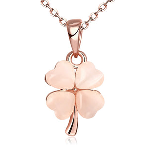 Smooth Resin Clover Necklace in 18K Rose Gold Plated