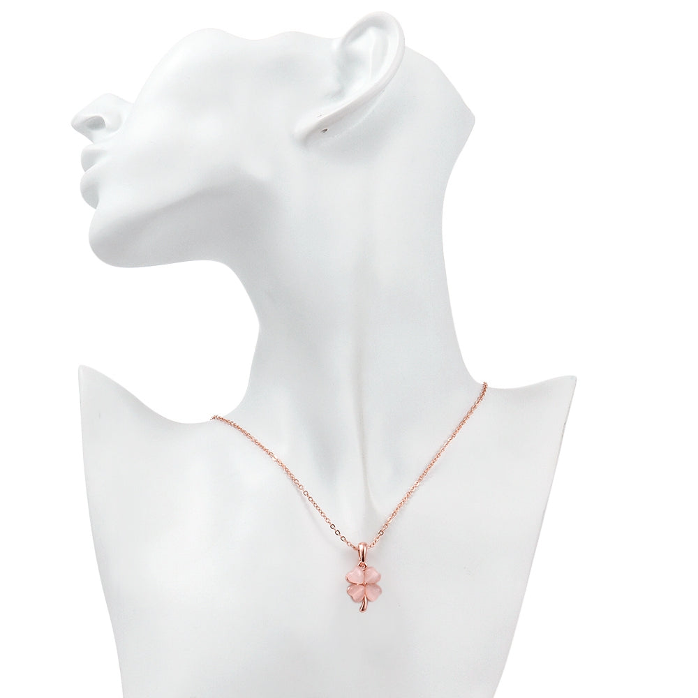 Smooth Resin Clover Necklace in 18K Rose Gold Plated