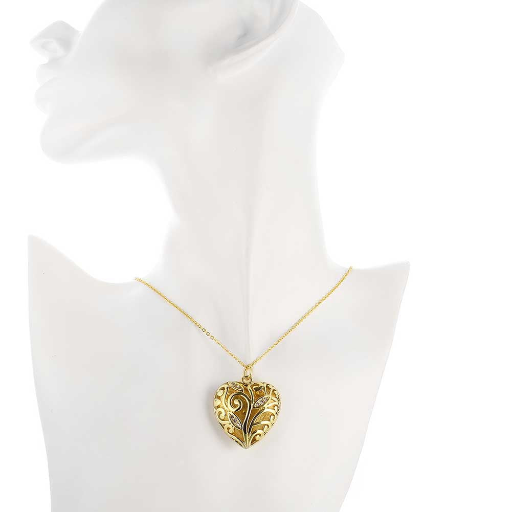 Austrian Crystal Filigree Heart Necklace in 18K Gold Plated