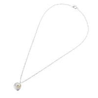 Seashell Pearl Necklace in 18K White Gold Plated