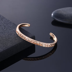 Pav'ed Iced Out Open Bangle in 14K Gold - Gold