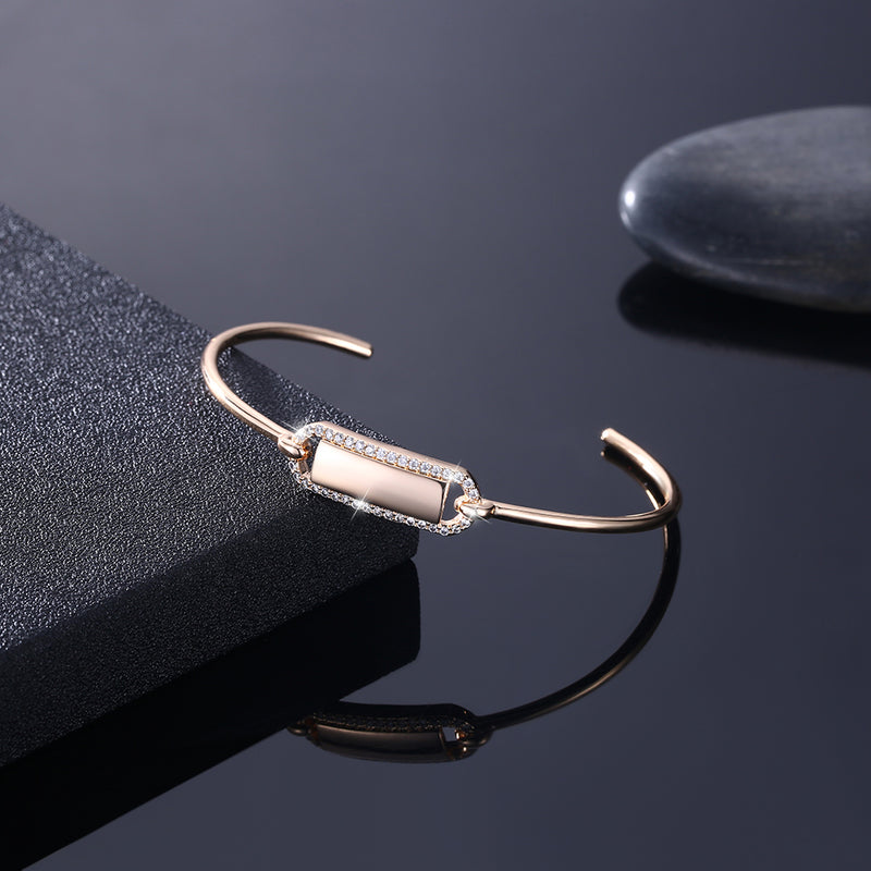 Open Ended Bar Bangle in 14K Gold