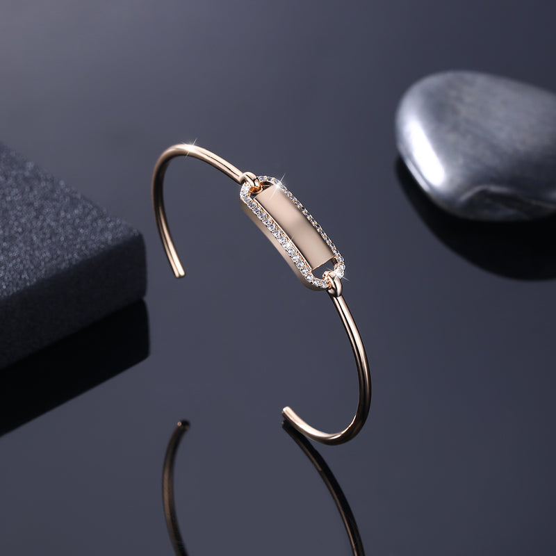 Open Ended Bar Bangle in 14K Gold