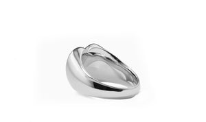 Heart Signet Ring in 18K White Gold Plated