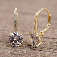 Classic 4 Prong Leverback Earring