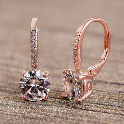 Classic 4 Prong Leverback Earring