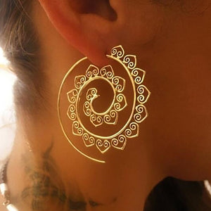 2 Pack: Modern 14K Gold Plating Multi Filigree Heart Swirl Hoop Earrings