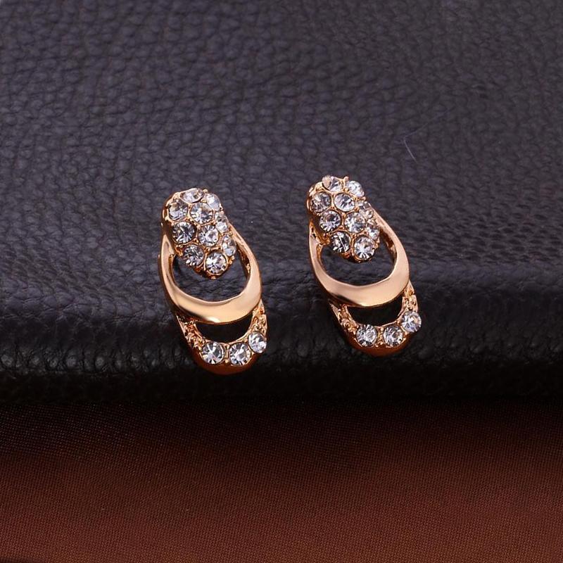 4 Piece Royal Jewelry Set With Gemstone  Crystals 18K Gold Plated Set