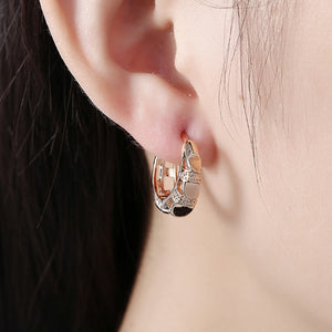 Heart Shaped Classic Huggies Earrings Set in 18K Gold - Golden NYC Jewelry