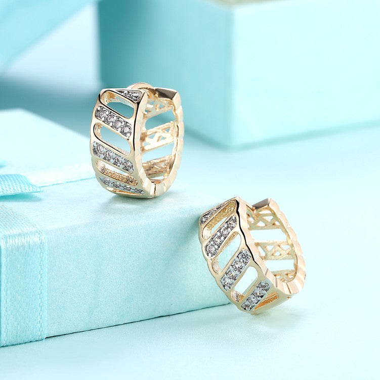 Austrian Crystal Curved Hollow Huggies Set in 18K Gold - Golden NYC Jewelry