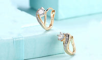 14K Gold Plating White Curved Harp Clip On Earrings