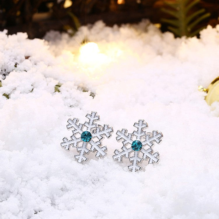 Winter Snowflake Textured Stud Earring