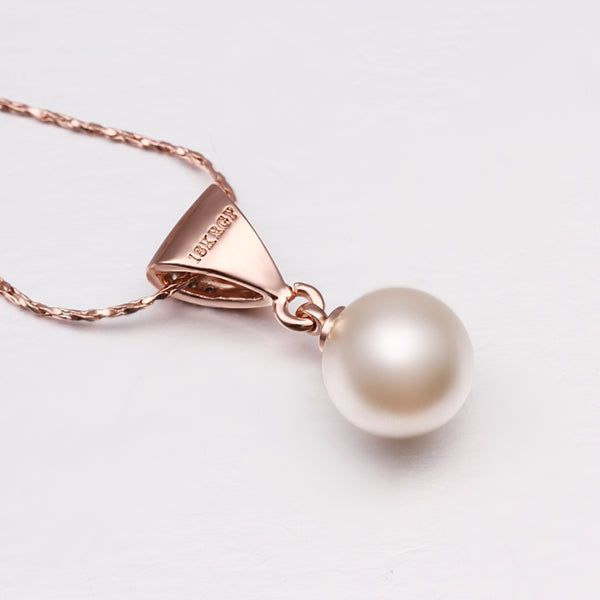 Freshwater Pearl Necklace in 18K White Gold Plated