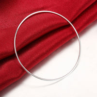 Thin Bangle in 18K White Gold Plated