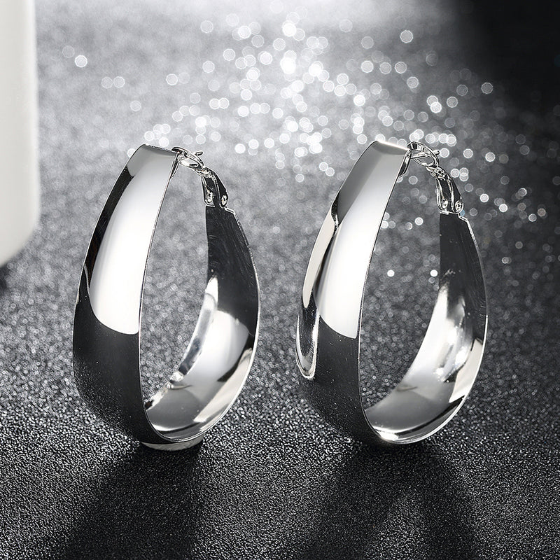 Large Cut Hoop Earring in 18K White Gold Plated