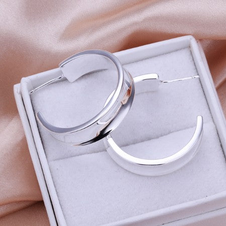 Classic White Gold Plated Hoop Earrings, Earring, Golden NYC Jewelry, Golden NYC Jewelry jewelryjewelry deals, swarovski crystal jewelry, groupon jewelry,, jewelry for mom, 