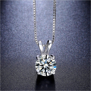 Solitaire Swarovski Elements Classical Princess Cut Necklace in 18K Gold Plating