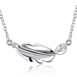 Leaf Necklace in 18K White Gold Plated