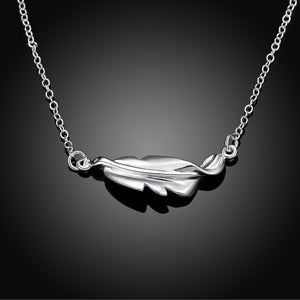 Leaf Necklace in 18K White Gold Plated