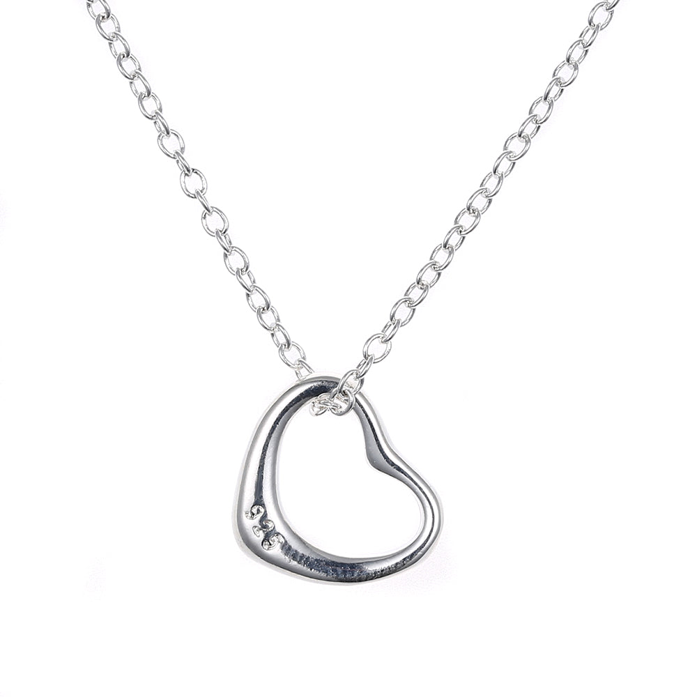 Simple Heart Necklace in 18K White Gold Plated