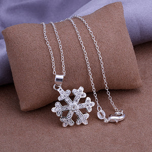 Snowflake Pave Necklace in 18K White Gold Plated